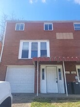Building Photo - 461 Idlewood Rd