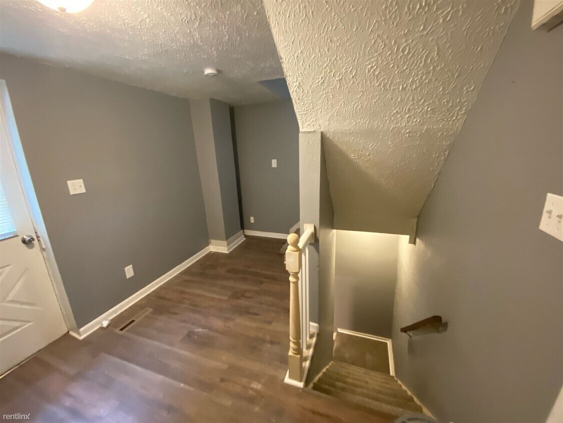 Primary Photo - 4 br, 1 bath Duplex - 169 Union Street A