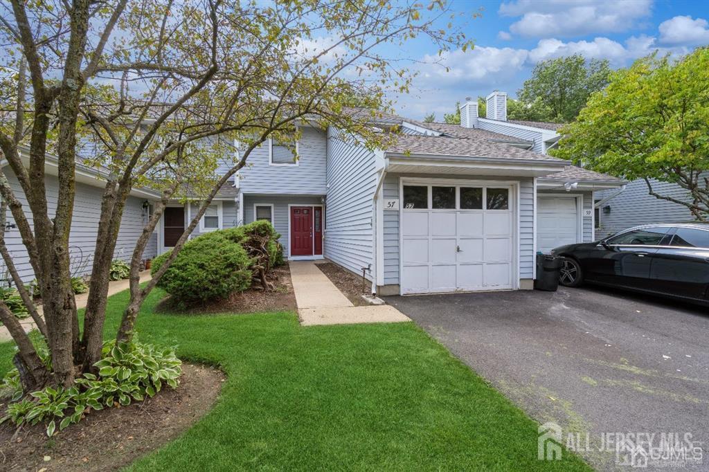 Foto principal - 57 Woodmere Dr