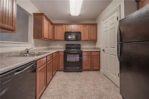 Building Photo - 4077 Glenstone Terrace