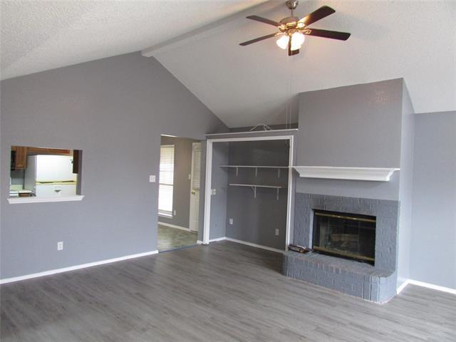 Foto del edificio - 6702 Canyon Creek Dr