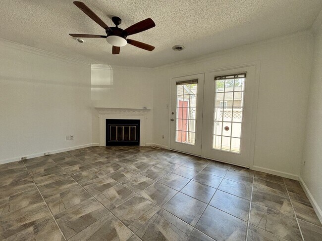 Building Photo - Don't Miss This Spacious Wake Forest Townhome with Dual Primary Suites!