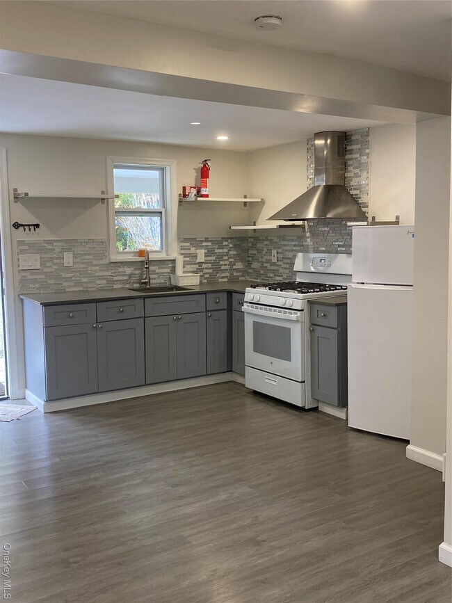 Foto del edificio - 32 Zimmer Dr