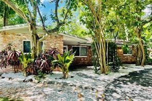 Foto principal - 4303 NW 20th Ave
