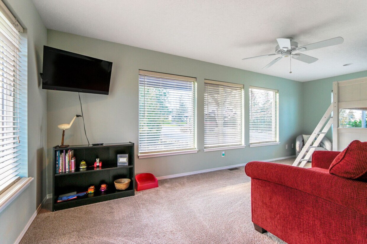 Foto principal - 1381 Sunset Rd
