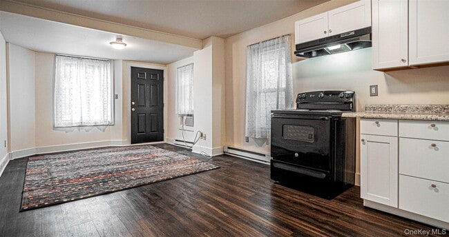 Building Photo - 14 Pulaski Hwy