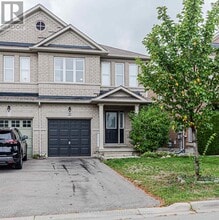Building Photo - 32 Black Maple Crescent