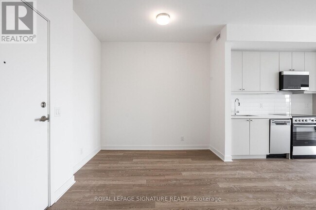 Building Photo - 51 Clarington Blvd