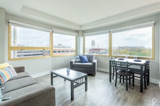 1 BR, 1 BA - 650 SF - 400 Maynard