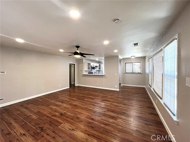 Foto del edificio - 4544 Edgewood Pl