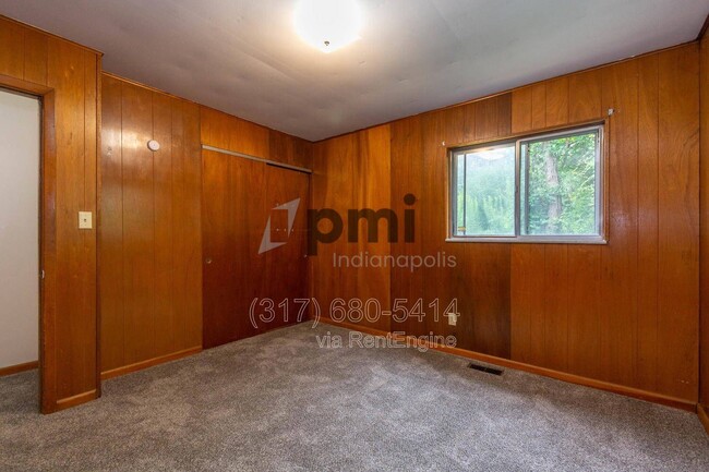 Foto del edificio - 116 E 19th St