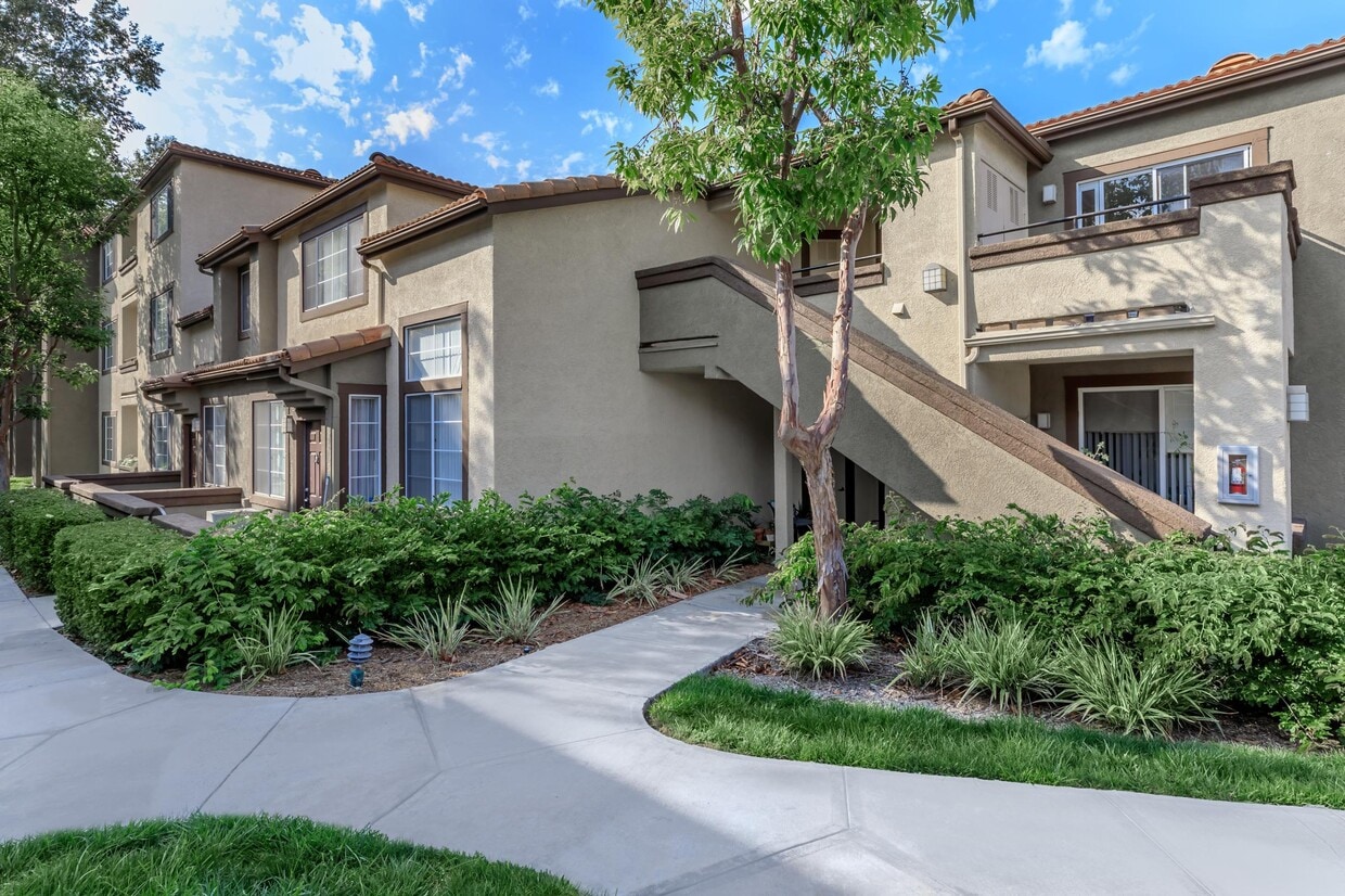 28520 Wood Canyon Drive