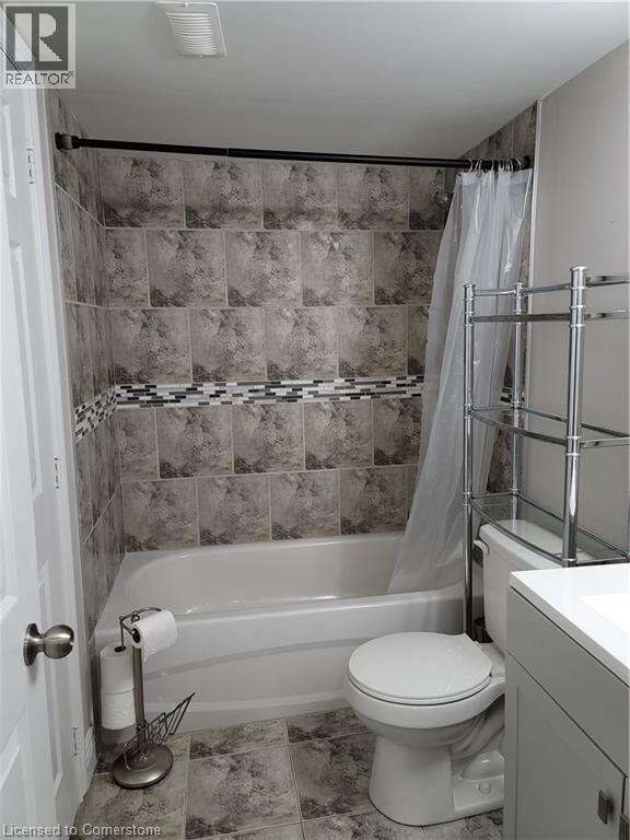 Photo du bâtiment - 362 E 25th St