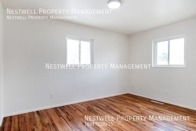 Foto del edificio - Remodeled 4-bed Home in Sandy