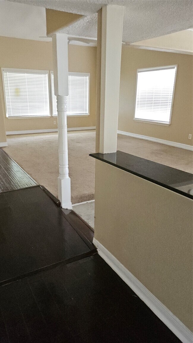 Foto del edificio - 12807 Villawood Ln