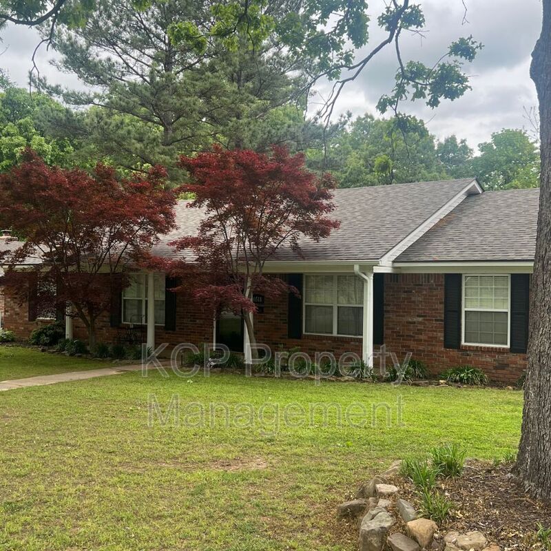 Foto principal - 10511 Meandering Way
