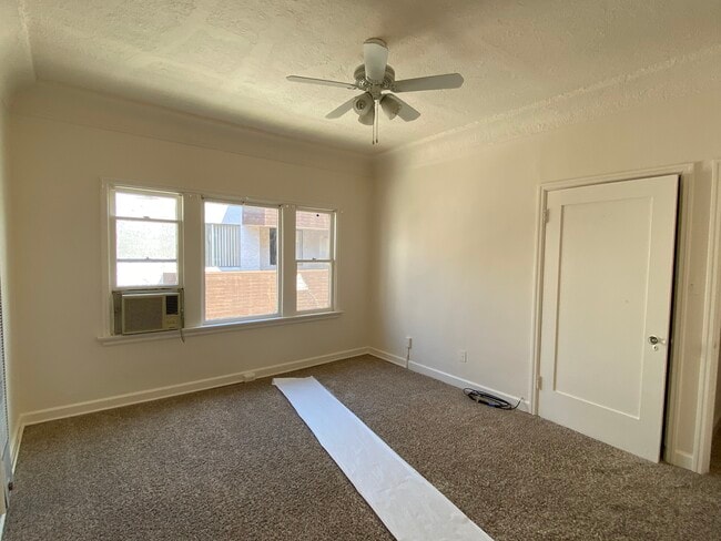 Main room - 213 E Acacia Ave