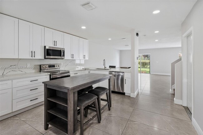 Building Photo - 9872 NW 19th Pl