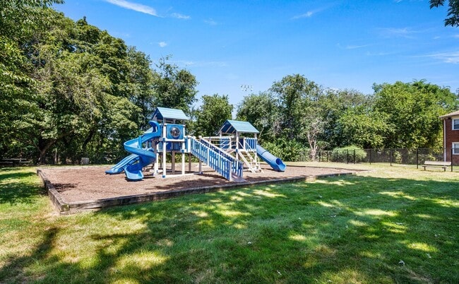 creek-village-20-1-1 - Creek Village Apartments