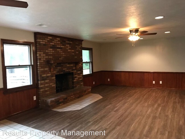 Building Photo - 3 br, 2 bath House - 105 Evans Ct