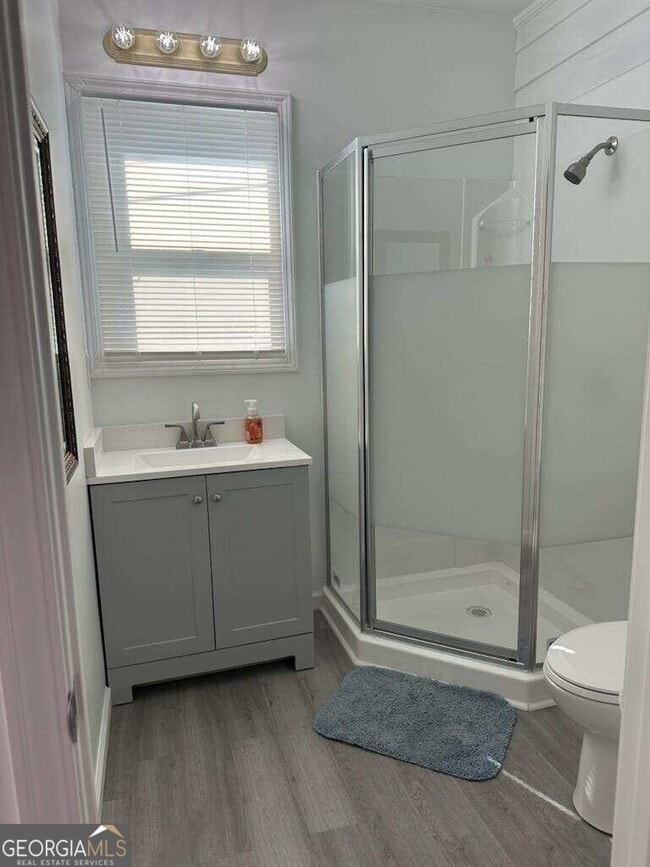 Building Photo - 6051 Park Dr