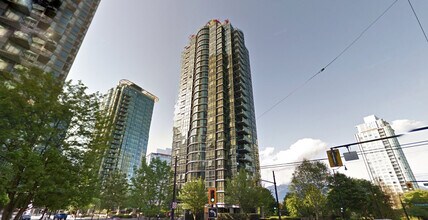 Building Photo - 1328 W Pender St
