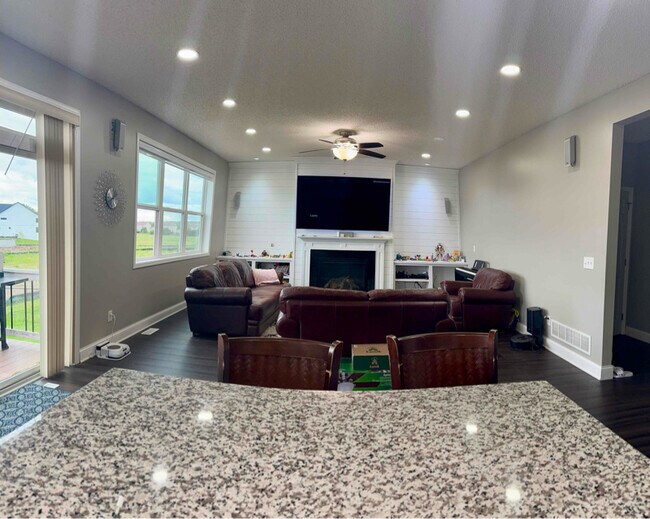 Building Photo - 3605 Karner Dr
