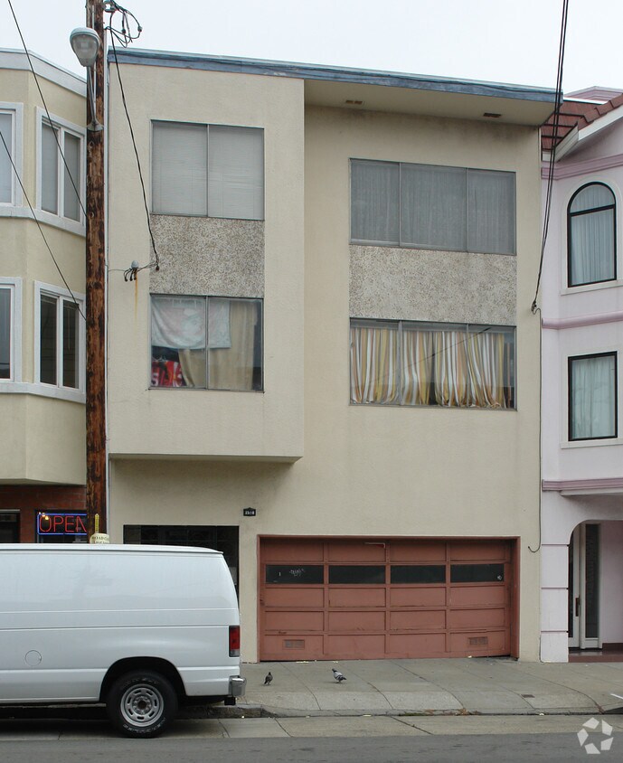 Primary Photo - 2518 Clement St