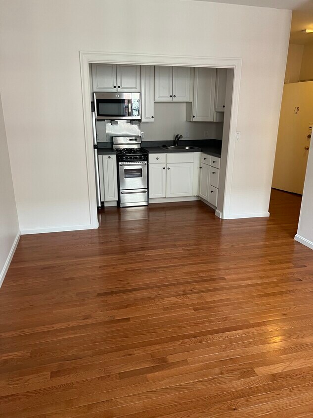 49 Burbank St, Boston, MA 02115 Condo for Rent in Boston, MA