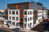 Foto principal - 331 E Main St