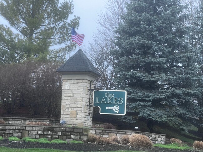 Community Entrance - 6549 Twin Lakes