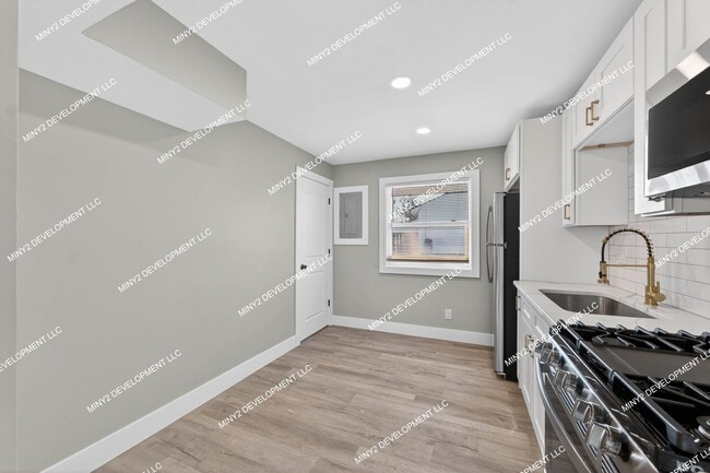 Foto del edificio - Completely Renovated 2-Bedroom Home in Westland!