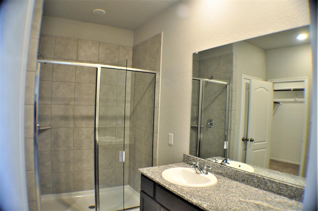 935 Cobalt Crest Ln, Houston, TX 77336 House for Rent in Houston, TX