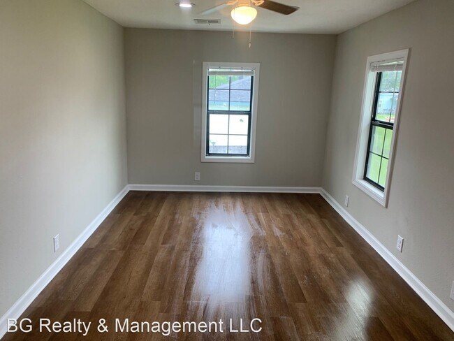 Foto del edificio - 1 br, 1 bath House - 616 1/2 Armstrong St