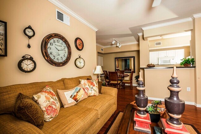 Building Photo - Experience the Difference of High-End Living!