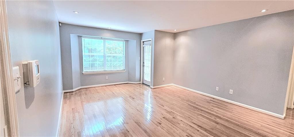 Foto principal - 2060 Chastain Park Ct NE