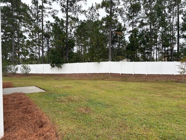 Foto del edificio - 117 Troupe Dr