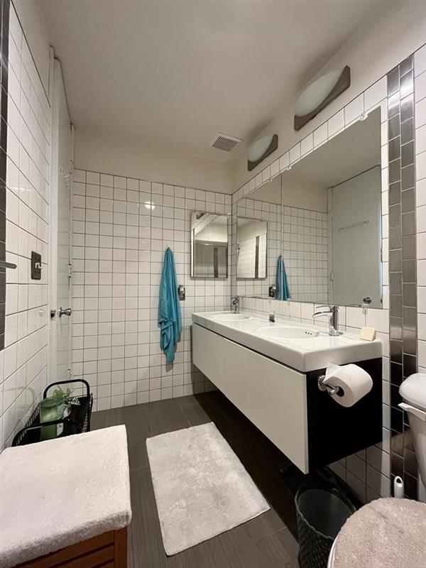 Foto del edificio - 3050 Rue Dorleans