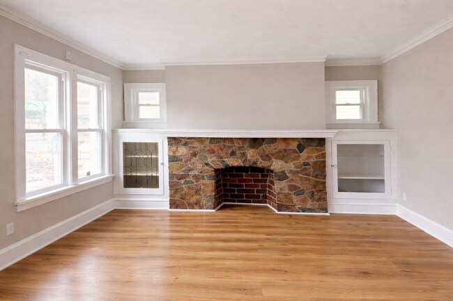 Foto del edificio - 3584 Lloyd Rd