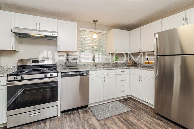 Foto del edificio - 4750 White Oak Trail
