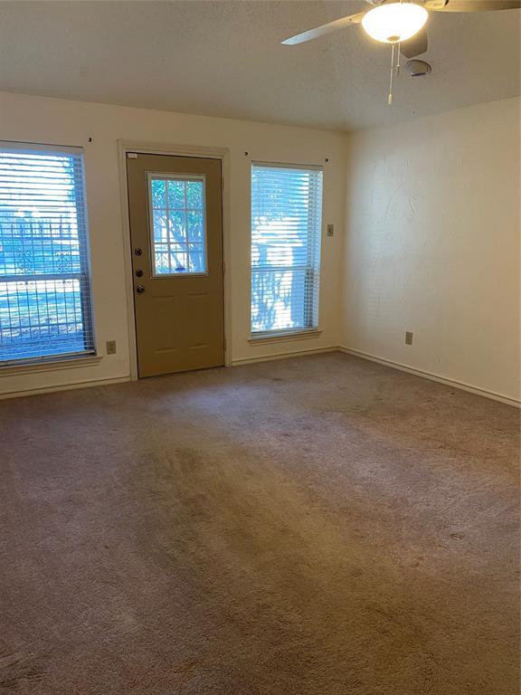 Foto del edificio - 2211 Baltic Ave