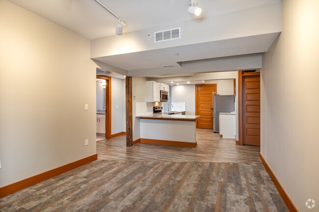 2BR, 2BA -1,100-1,375SF - Living Room - Gothic Apartments