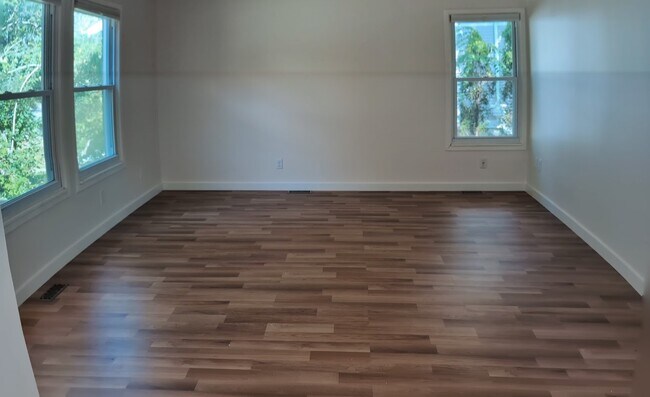 Foto del edificio - 1446 Rosewood St