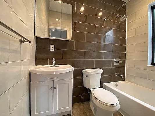 Building Photo - 1 bedroom in New York NY 10032