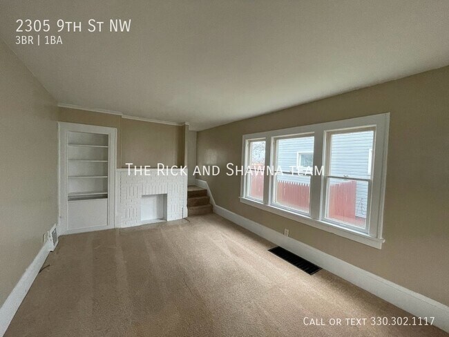 Building Photo - Three bedroom one bathroom home for rent