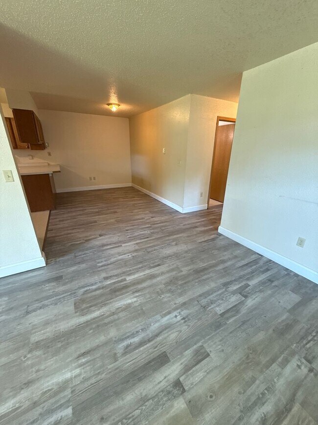 Foto del edificio - 1407 7th Ave SW