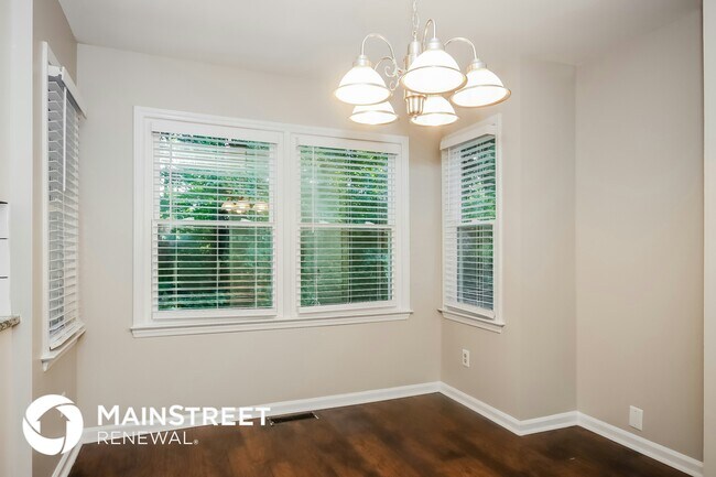 Foto del edificio - 919 Briarcliff Rd