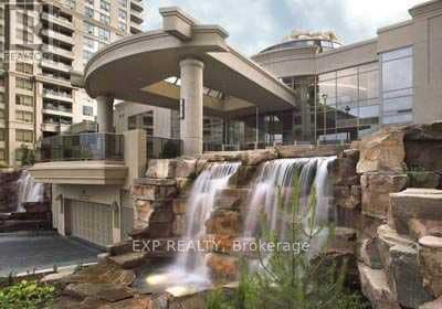 Photo principale - 3888-3888 Duke of York Blvd