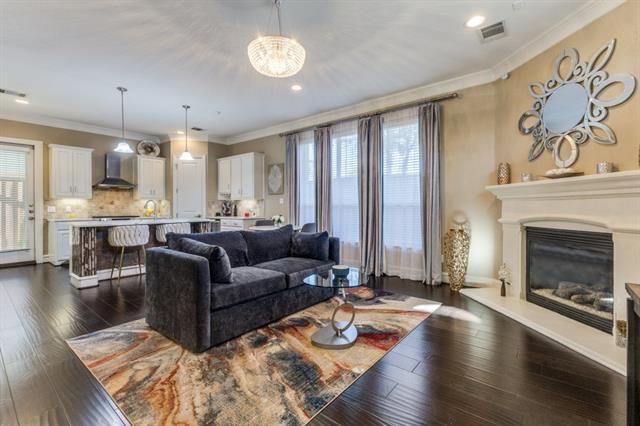 Foto del edificio - 4931 Homer St