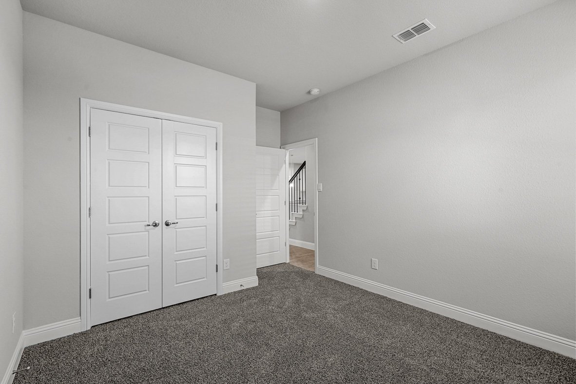 Photo - 1400 Razorbill Rd (Denton, TX)